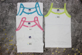 Майка для дівчинки від 1 до 11 років