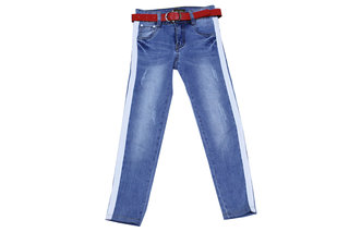 Джинсы на девочку (6-7 лет)