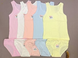 Комплект для дівчинки (0-11 років) Донелла