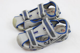 Босоножки для мальчика (31 размер)