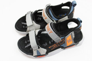 Босоножки для мальчика (33-35 размер)