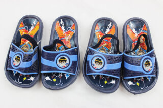 Шльопанці для хлопчика (26-27 розмір)