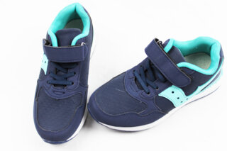 Кроссовки для мальчика (34 размер)