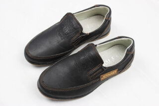 Туфлі для хлопчика ( 27-28 розмір)